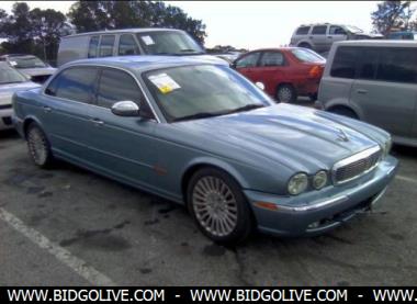 2005-jaguar-xj-series-vanden-plas-sedan