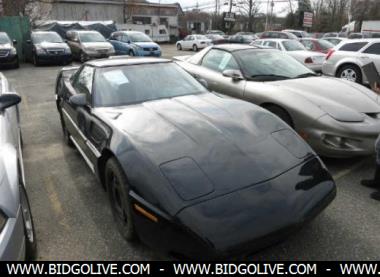 1990-chevrolet-corvette-coupe