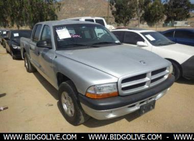 2001 DODGE DAKOTA 4 Door